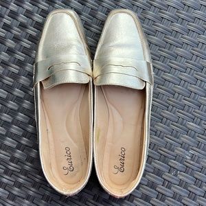 Size womens 12 mens 10 gold soft leather penny loafers